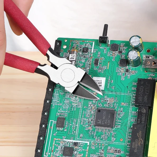 037-Flush cutter wire snips