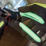 052-glow in the dark wire stripper cutter tool (3)