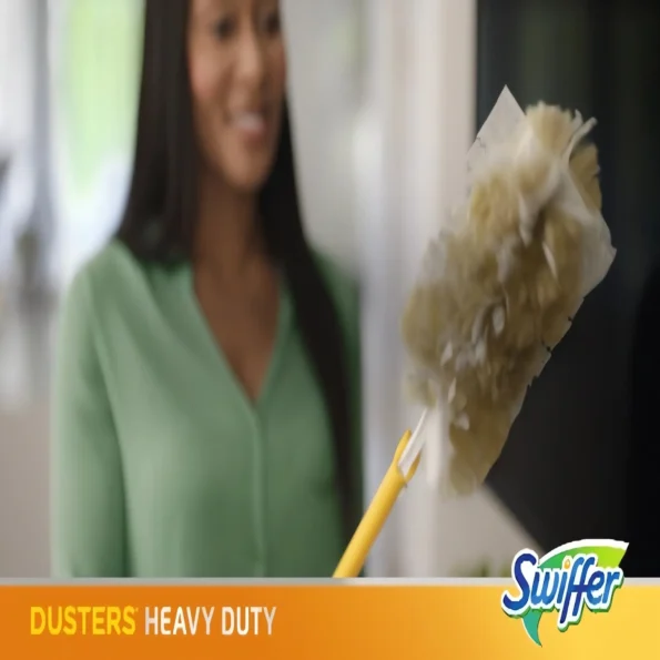 Heavy duty extendable dusting kit with refills