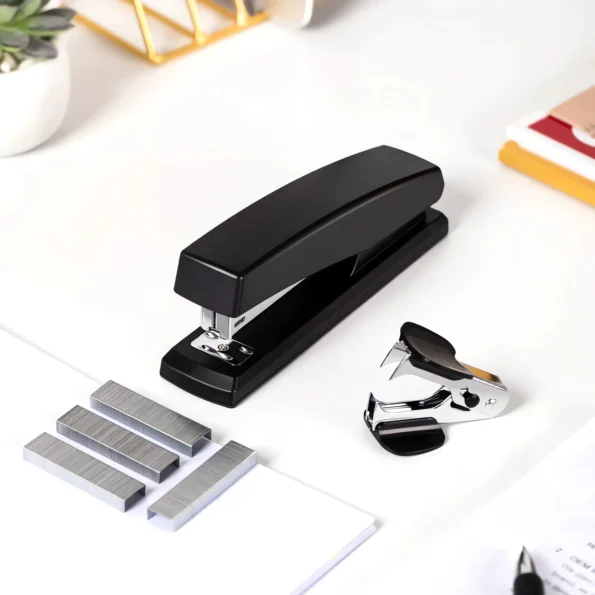 Desktop office stapler with remover
